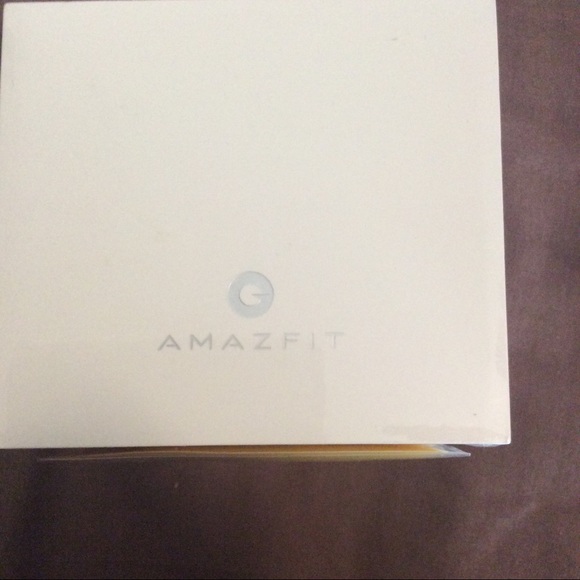 Fitbit watch - Picture 3 of 3